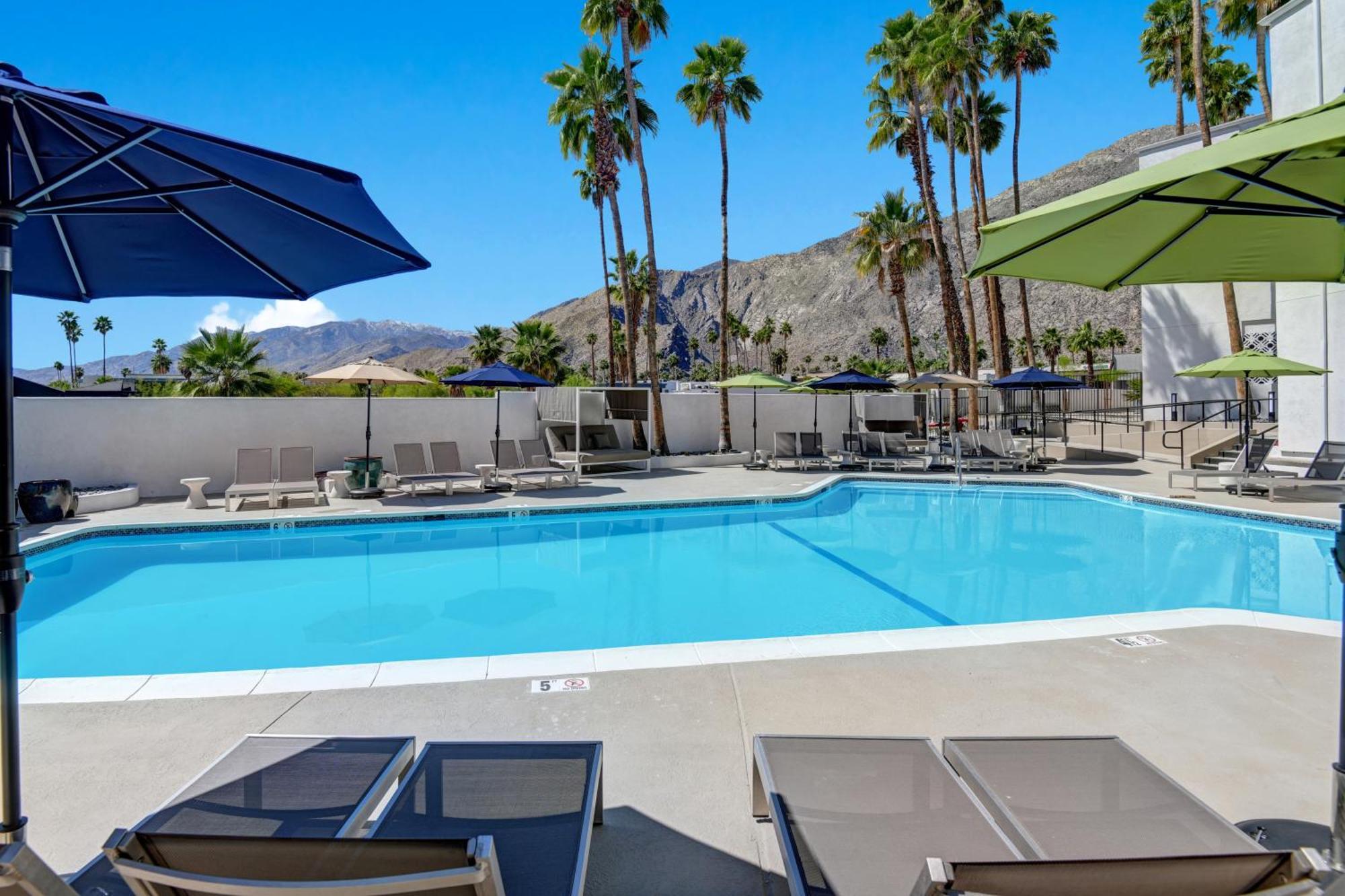 The Dunes Hotel Palm Springs Extérieur photo